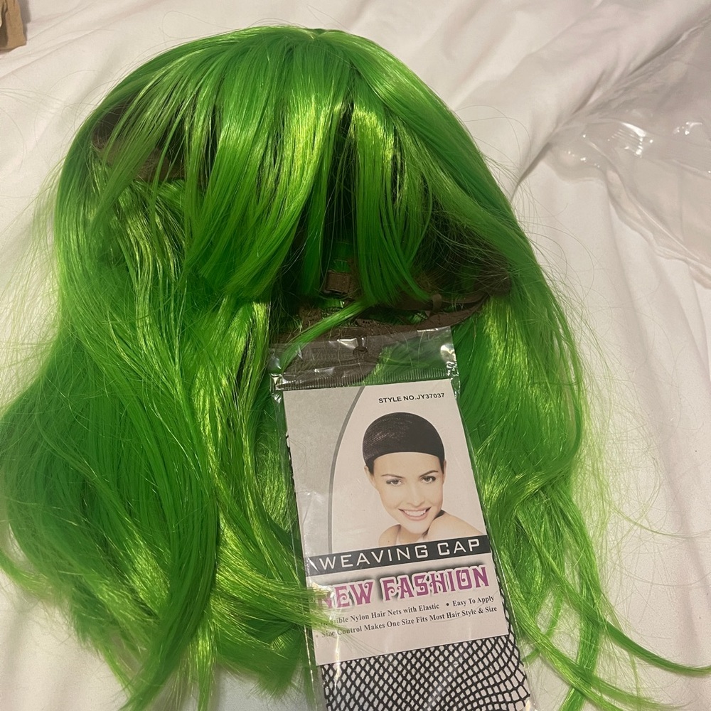 Green Wig
